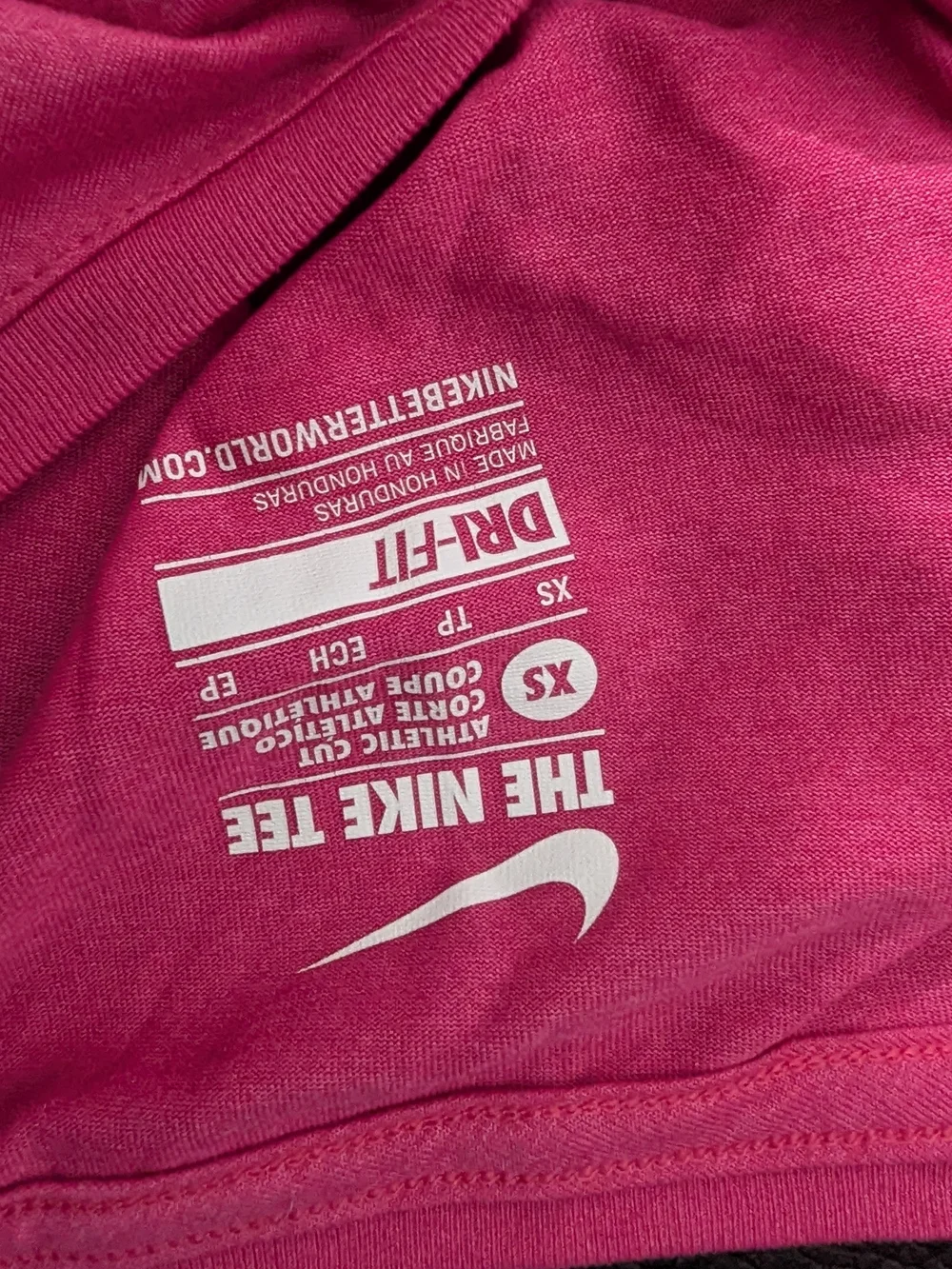 Nike Women's Short Sleeve V-Neck Tee in Fuchsia
